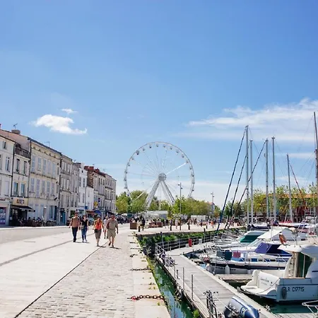 L'oasis Marin Lumineux Et Cosy A Deux Pas Du Vieux Marche Dans L'hyper Centre De Avec Tv Et Wifi Apartament La Rochelle (Charente-Maritime)